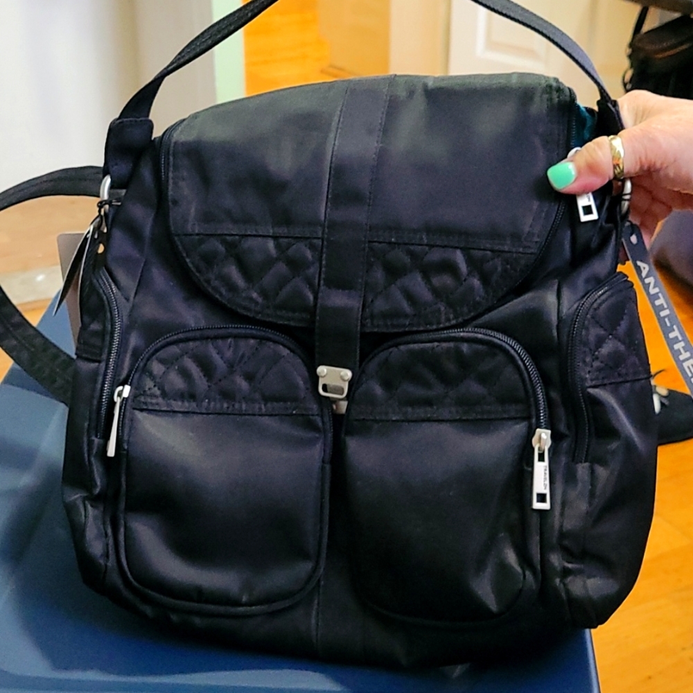 Travelon Antitheft Convertible Backpack